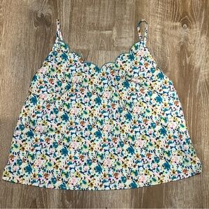 Women’s floral sleeveless top